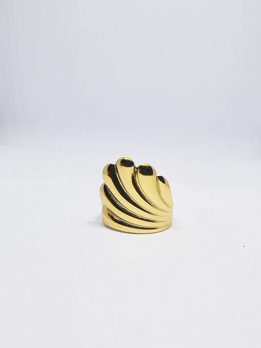 Beachy Keen Ring (Adjustable)