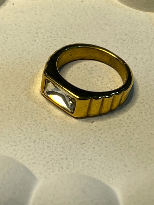 Unisex Ring (Size 7)