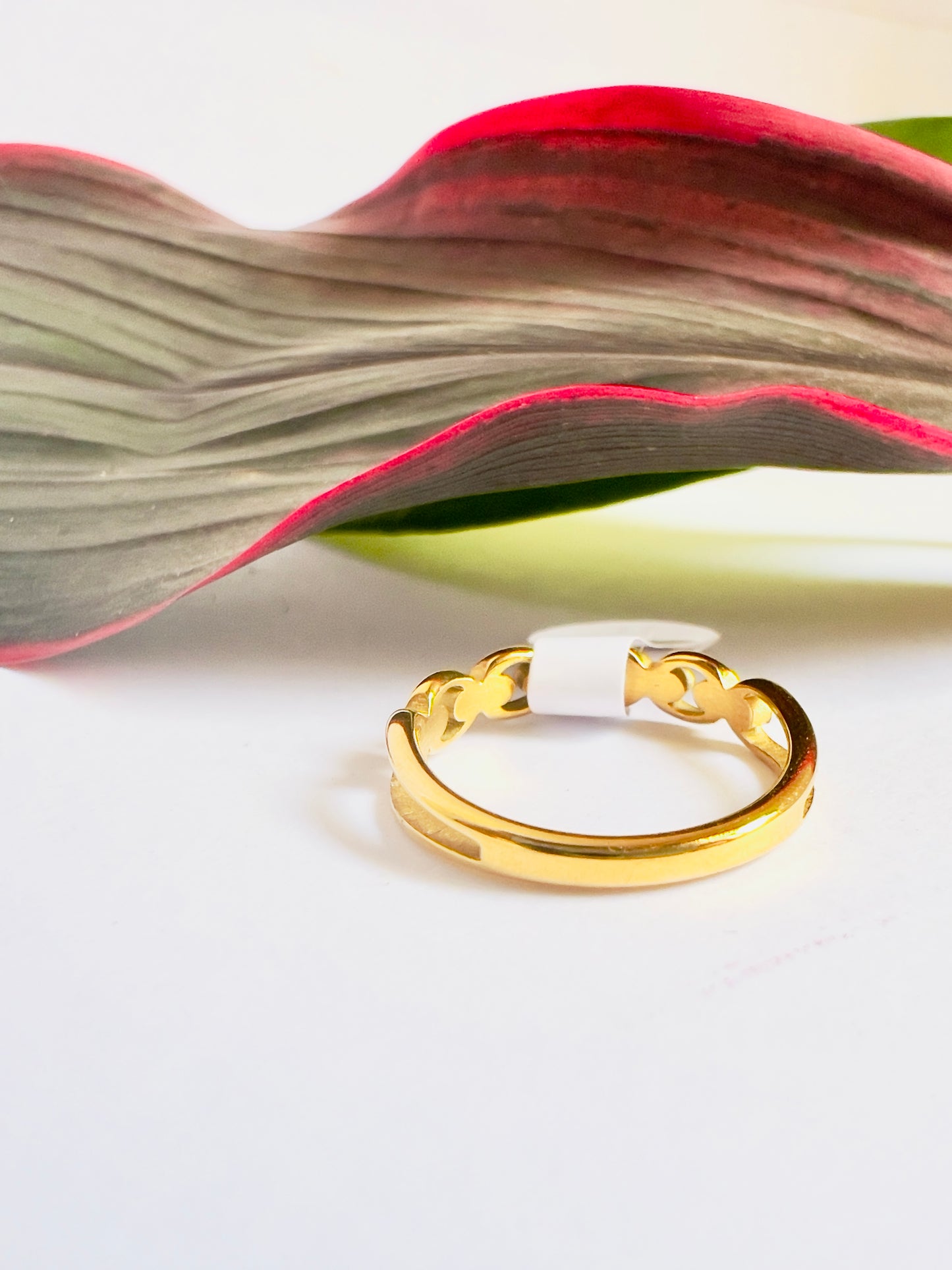 Unity Finger Ring