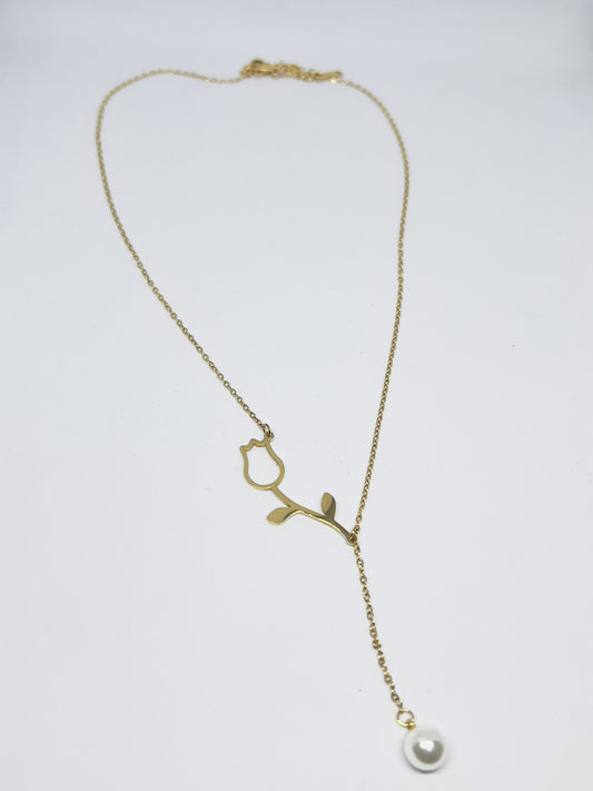 La Rose Pendant with Pearl Drop Chain