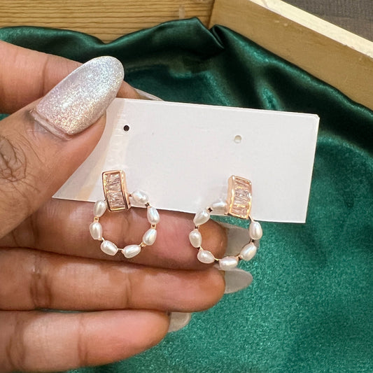 Minimalist Small Ear Studs