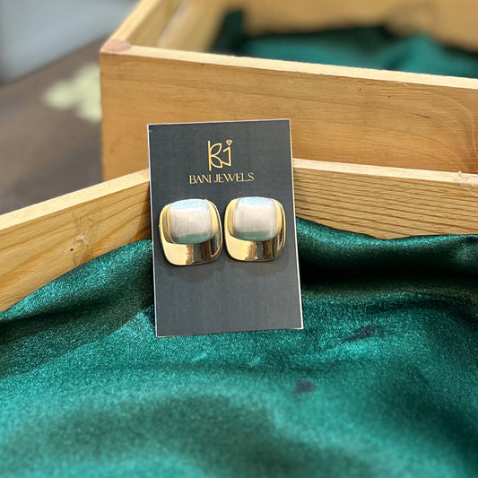 Square Pearl Ear Studs