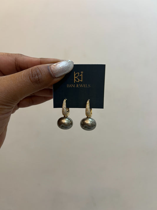 Gold Pearl Drop Earrings