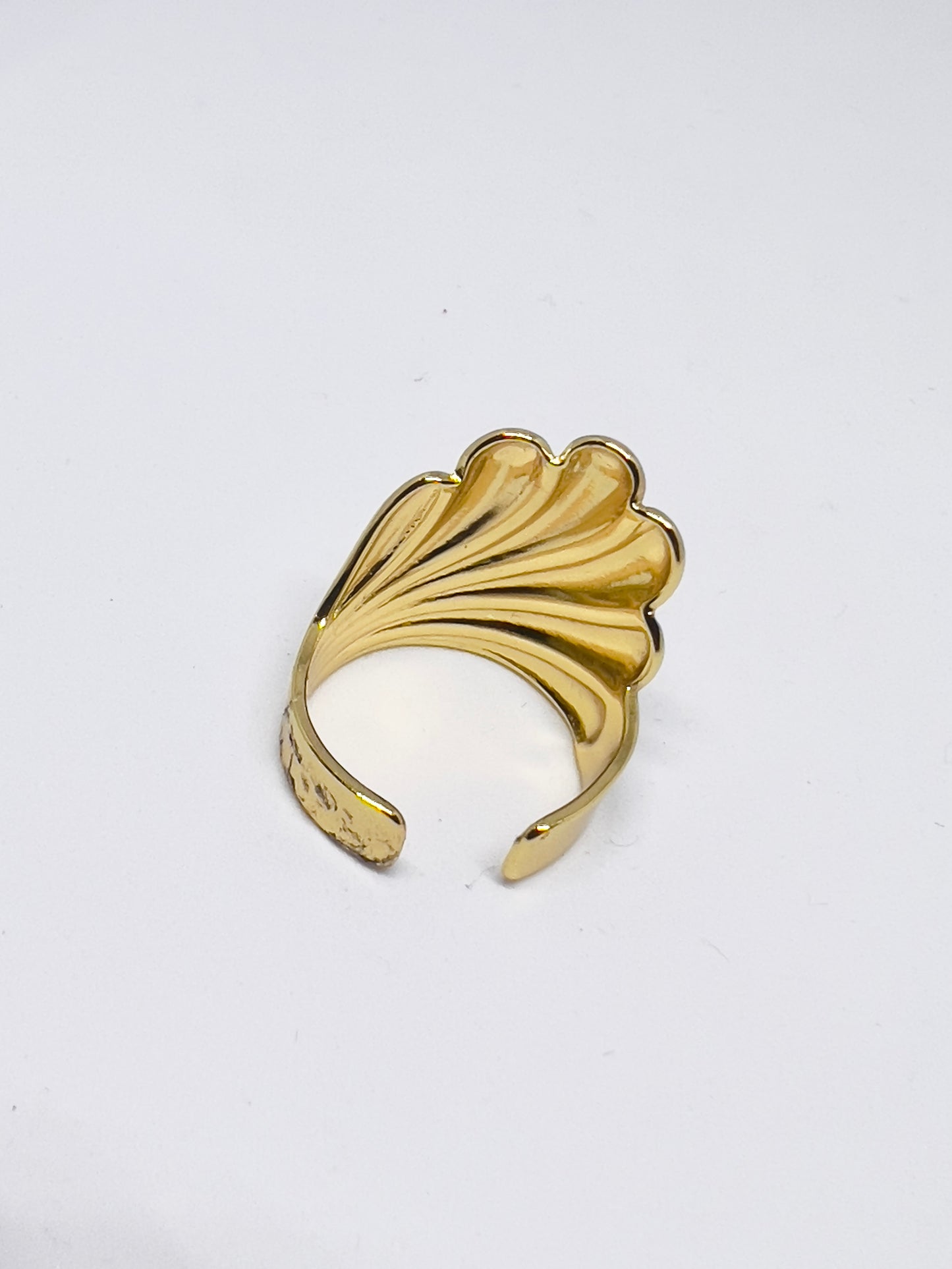 Beachy Keen Ring (Adjustable)