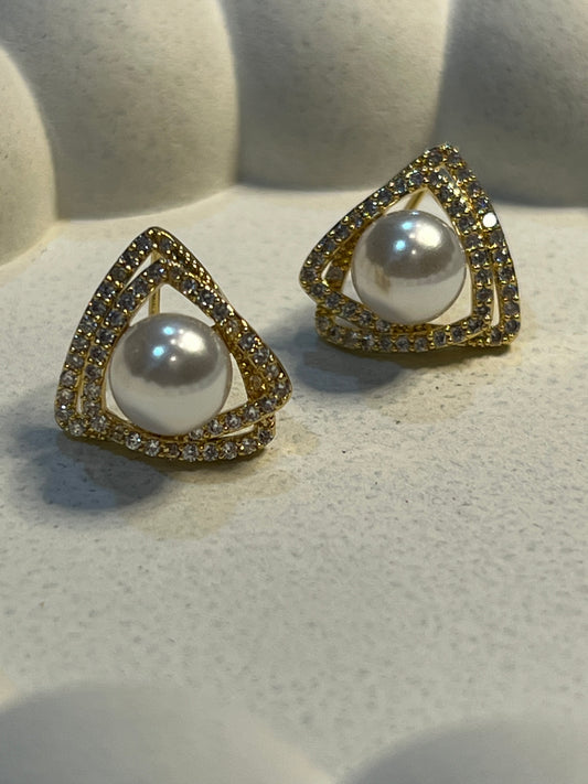 Pearly Ear Studs