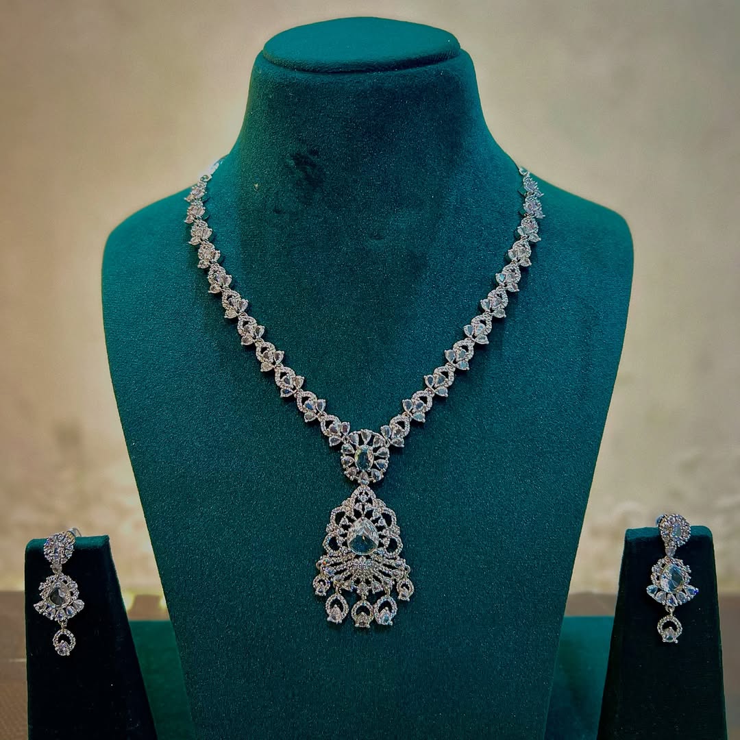 American Diamond Jewelry Set
