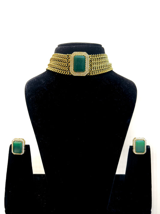 Emerald Green Choker with Curb Chain and Earrings (Jewelry Set)