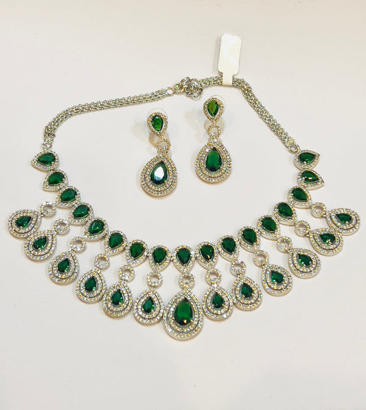 Green Choker Set